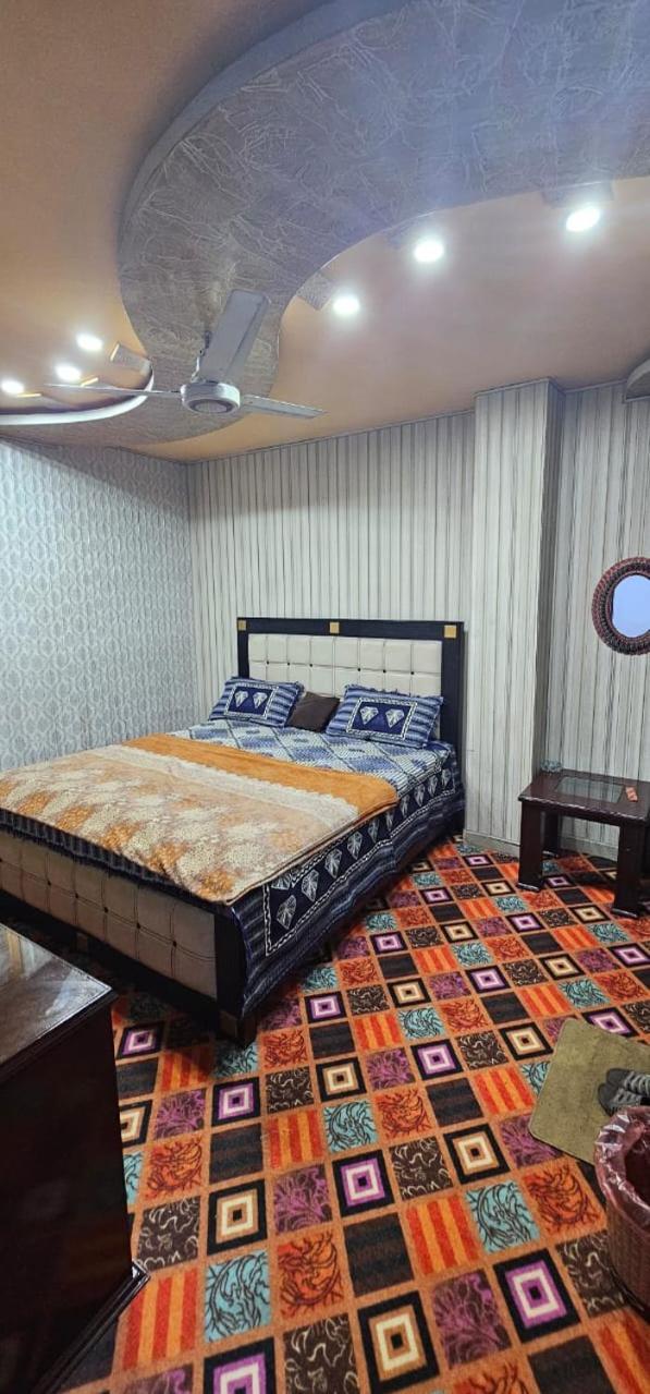 Town Guest House Toba Tek Singh المظهر الخارجي الصورة