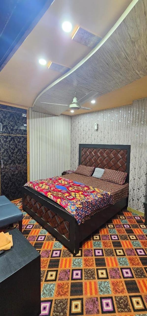 Town Guest House Toba Tek Singh المظهر الخارجي الصورة