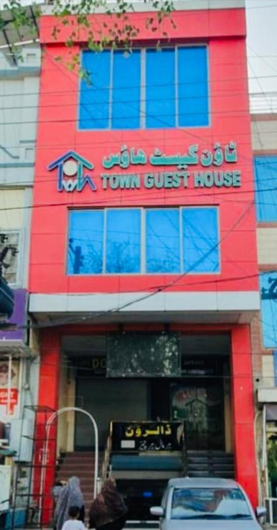 Town Guest House Toba Tek Singh المظهر الخارجي الصورة