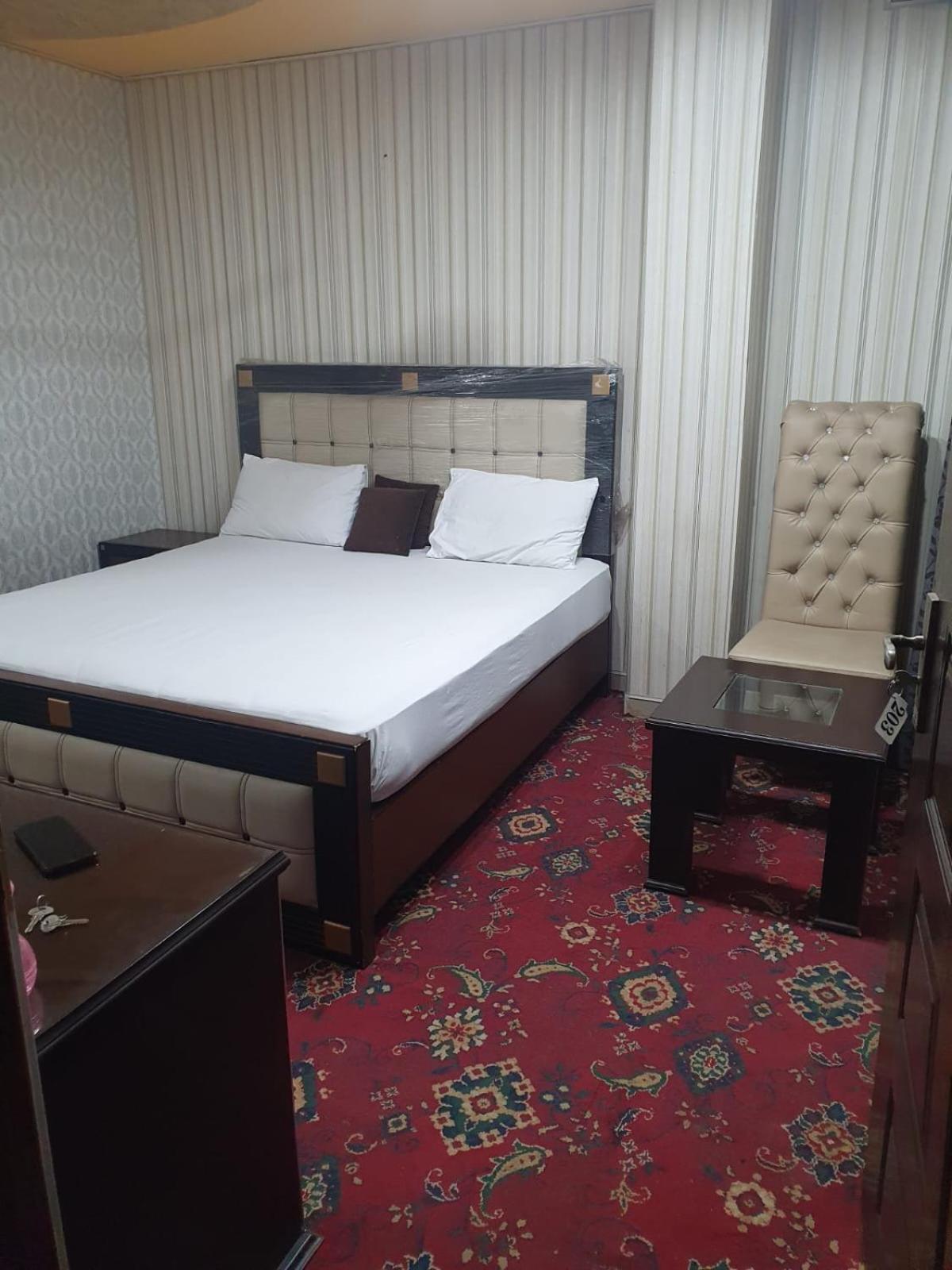 Town Guest House Toba Tek Singh المظهر الخارجي الصورة